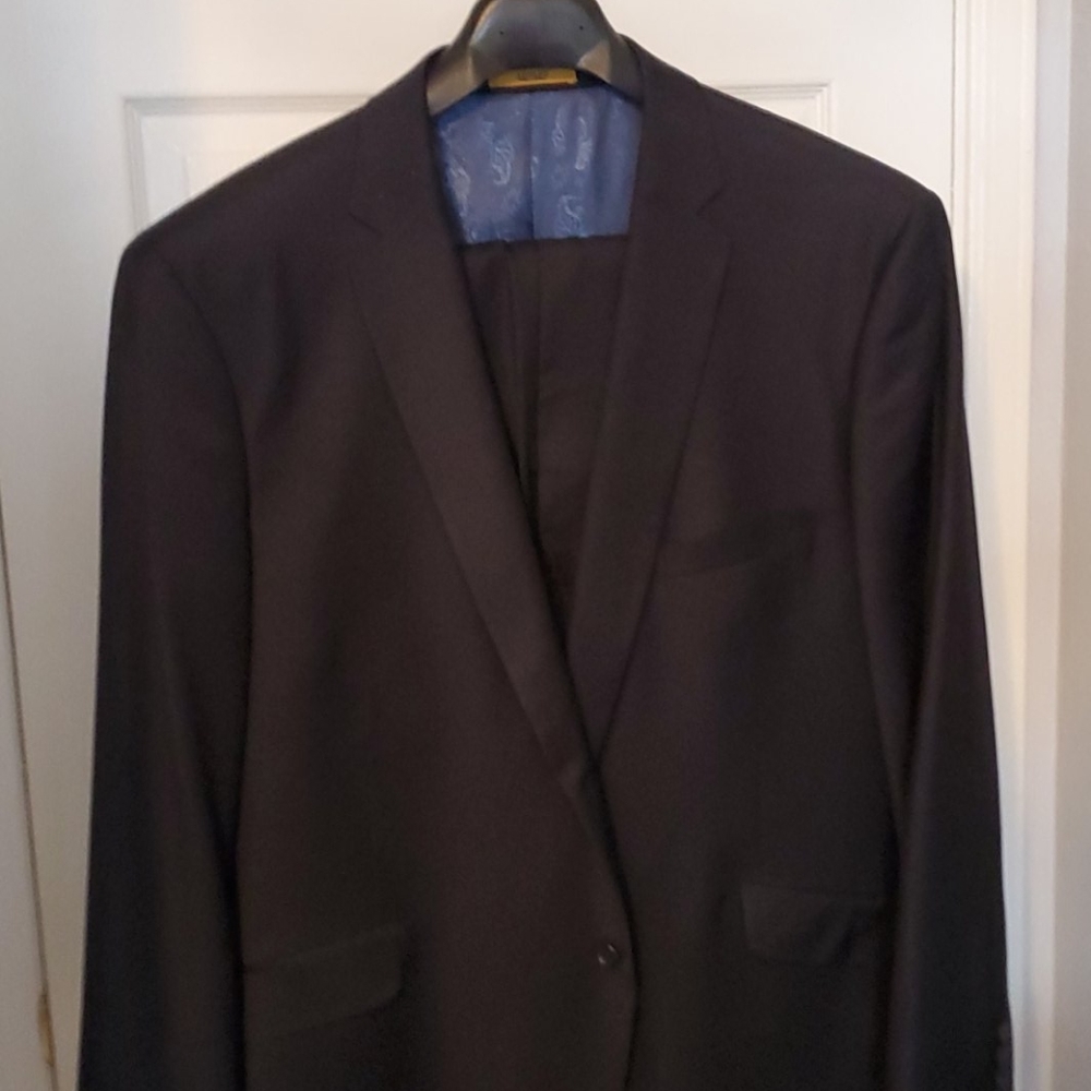 Mens suit